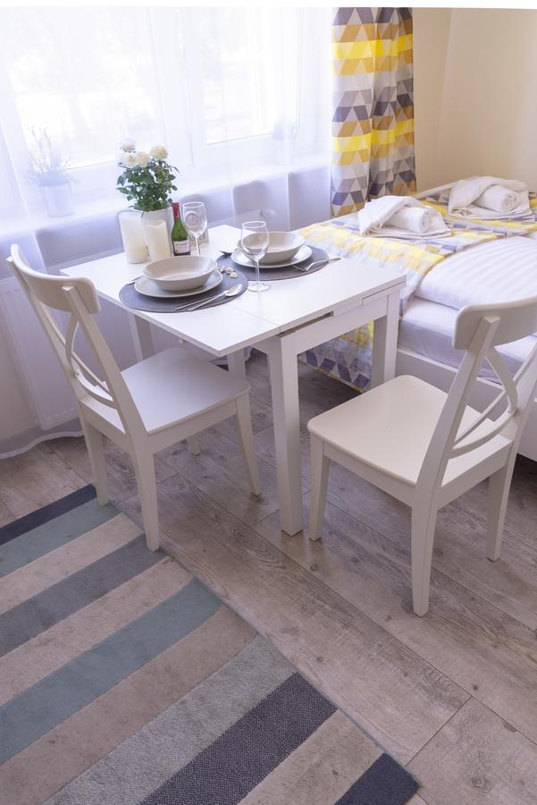 Apartamenty Przystan ミエンジズドロイェ エクステリア 写真