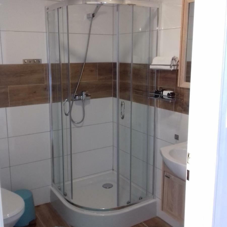 Apartamenty Przystan ミエンジズドロイェ エクステリア 写真