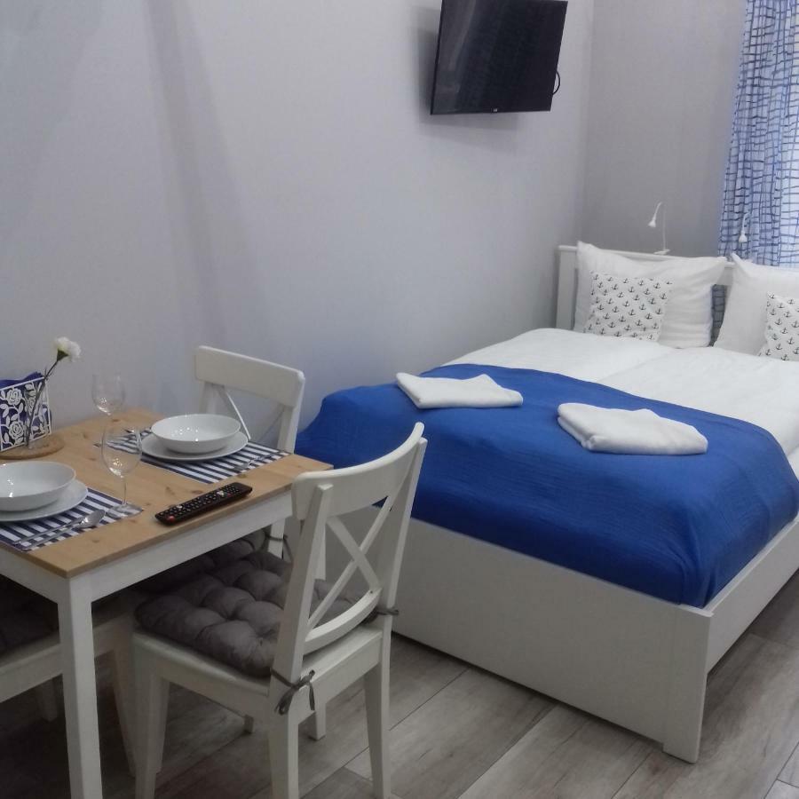 Apartamenty Przystan ミエンジズドロイェ エクステリア 写真